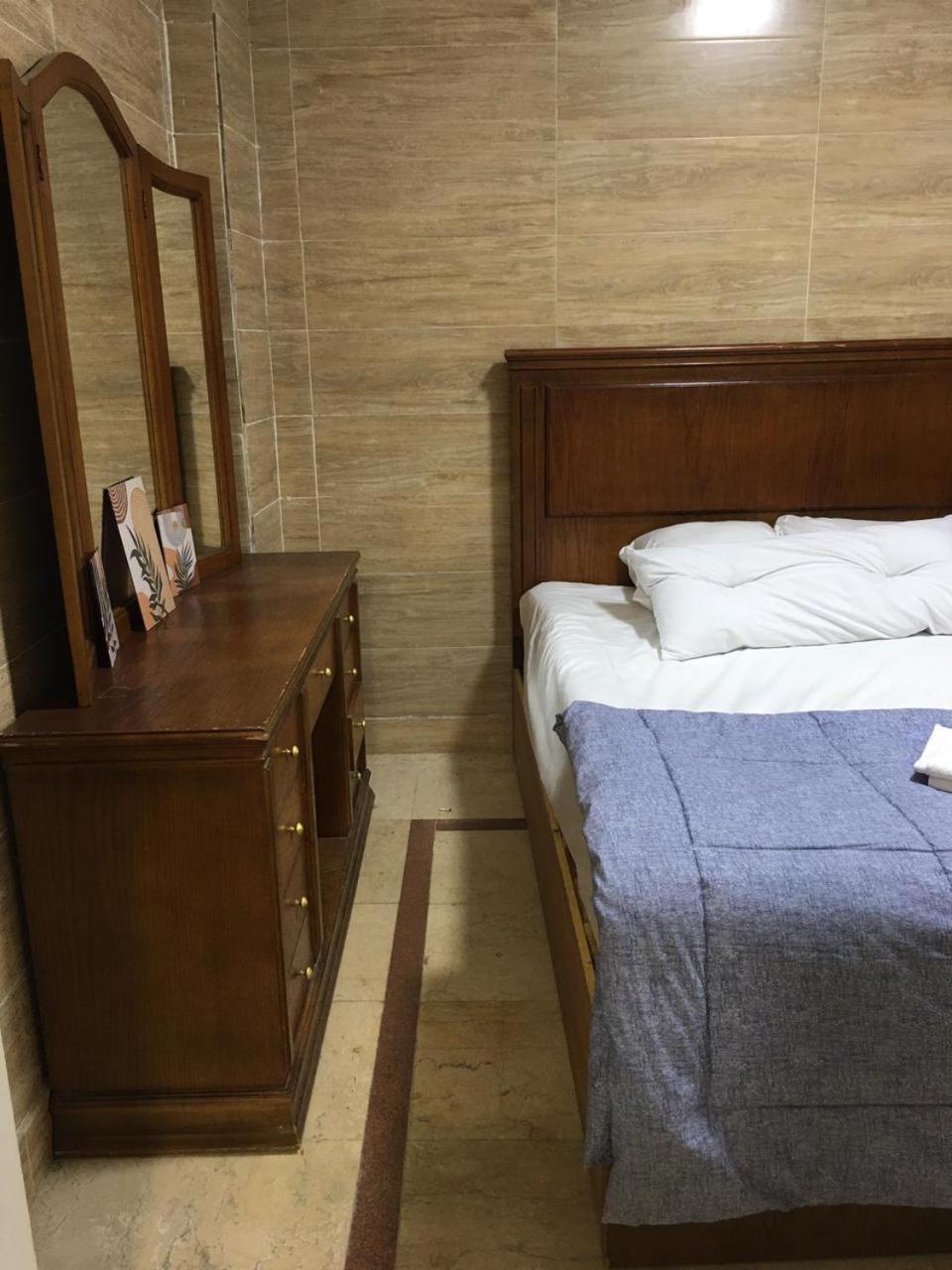 Luxury House, Near To Airport, Ac, Wifi *